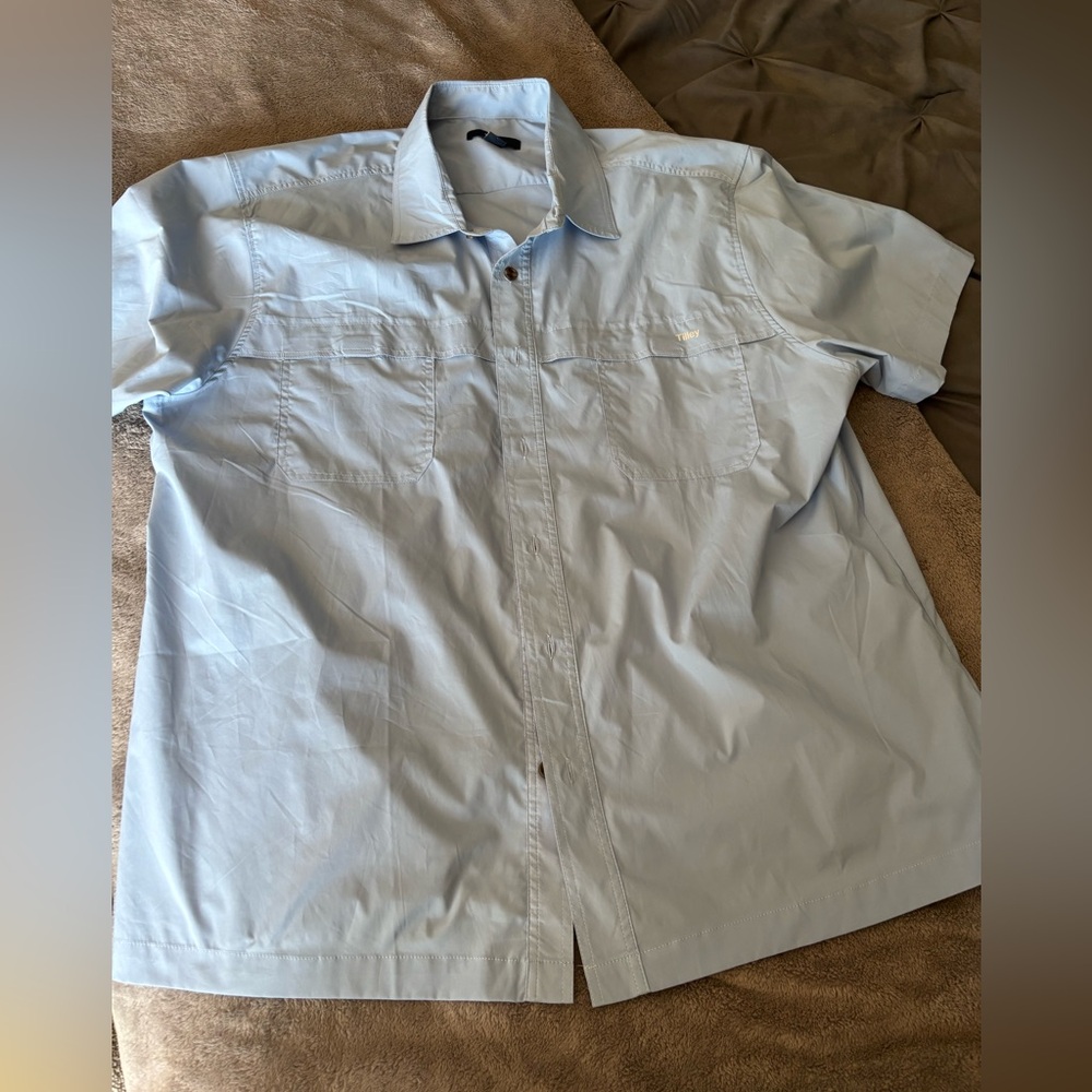 Tilly's Light Blue Casual Button Down Shirt